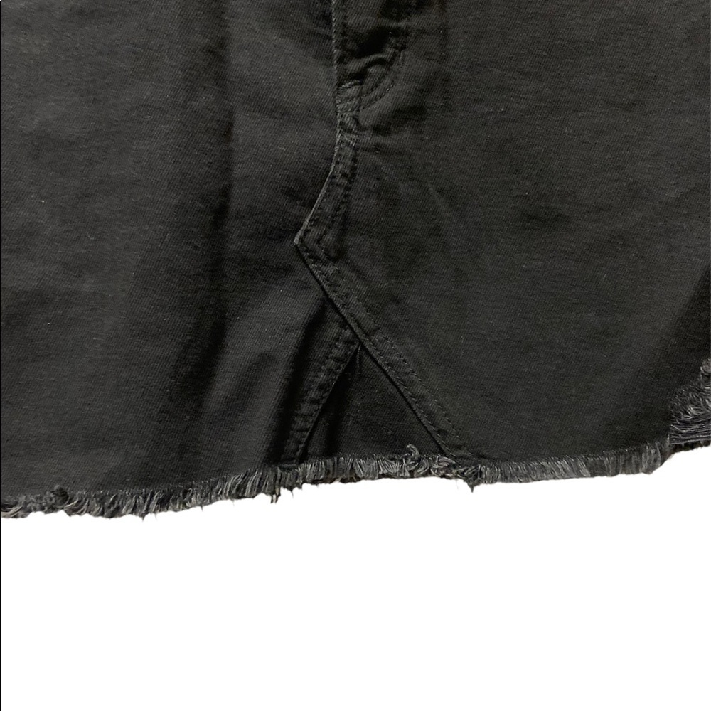 American Eagle Outfitters Black mid length Jean Skirt with Frayed At the bottom. - Picture 5 of 10